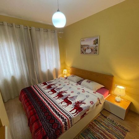 Ergi'S Host Apartment Tirana Exteriér fotografie